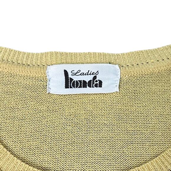 Vintage 90s Sunflower Embellished Yellow Shimmer Baby Tee Short Sleeve sz M / L - Picture 2 of 11